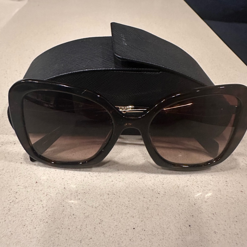 Prada Brown Sunglasses - image 1